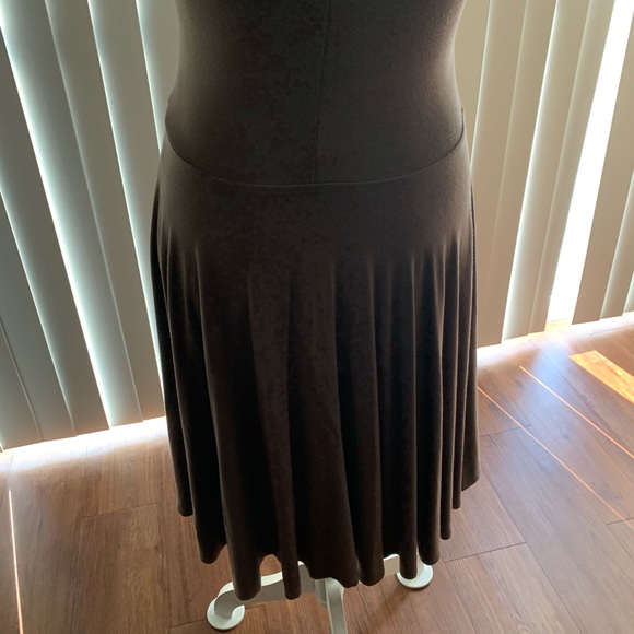 CYNTHIA ROWLEY - Picture 7 of 15